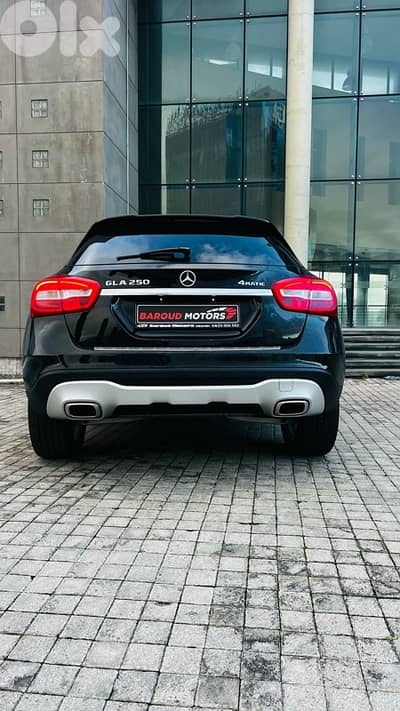 Mercedes GLA250 2018 4MATIC