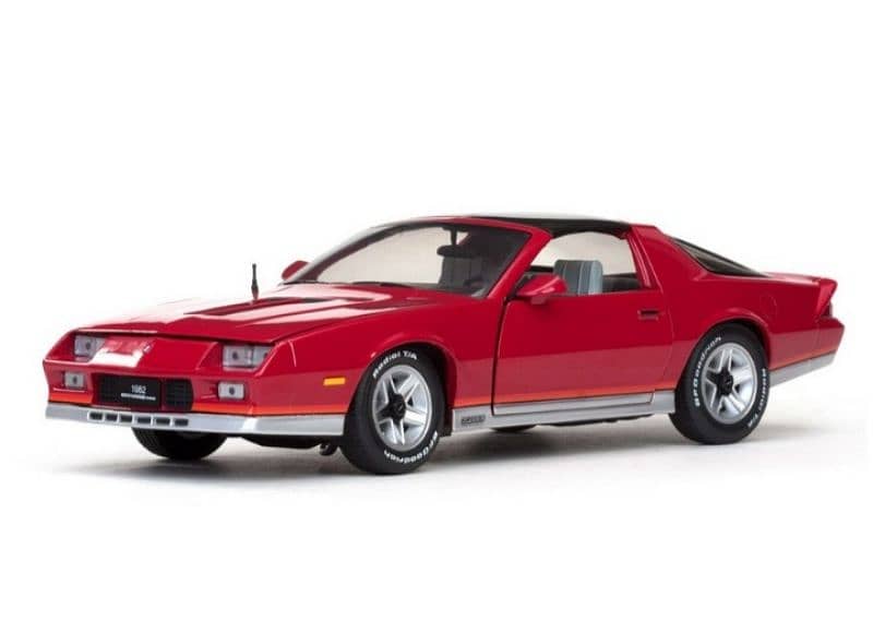 1982 Chevrolet Camaro Z28 diecast car model 1;18. 0