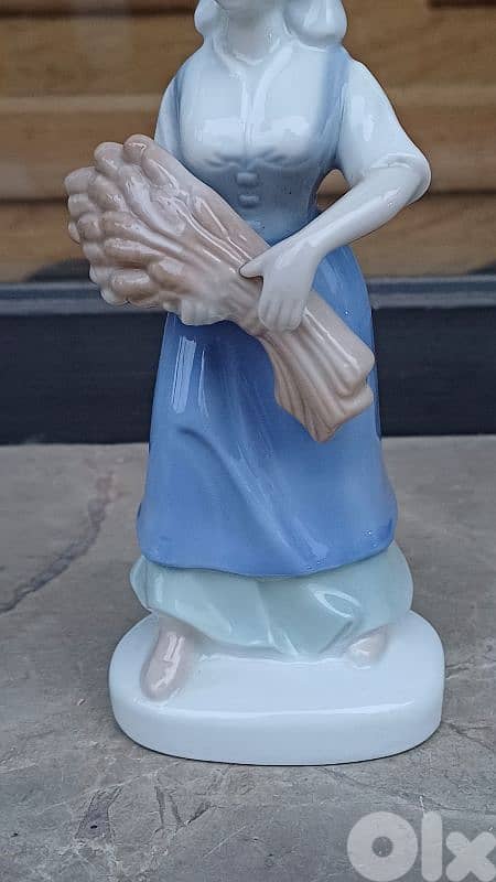 antique 1