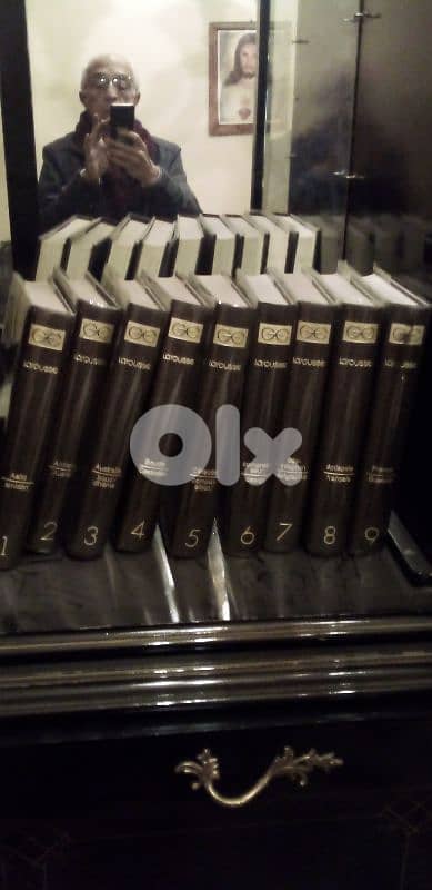 Larousse 0