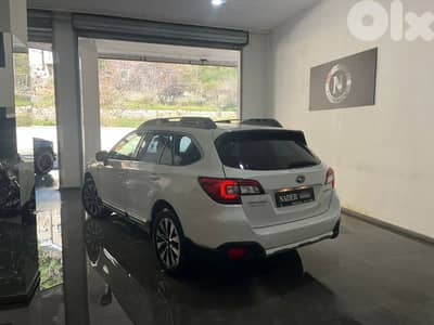 Subaru Outback Limited V4 2.5L 2017