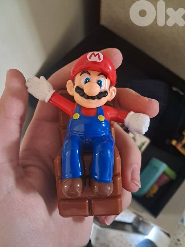 Original Nintendo Mario Figures 0