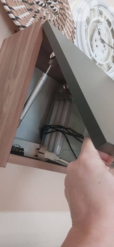 tv unit 3