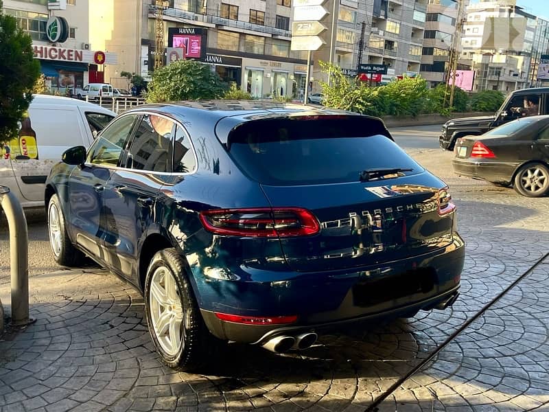 Porsche Macan 2015 0