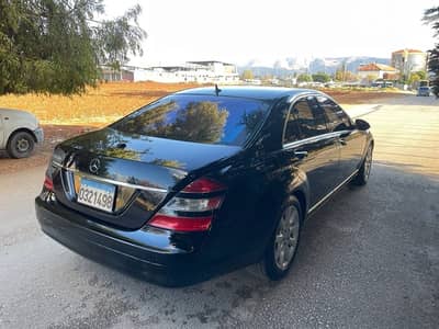 Mercedes-Benz S-Class 2007