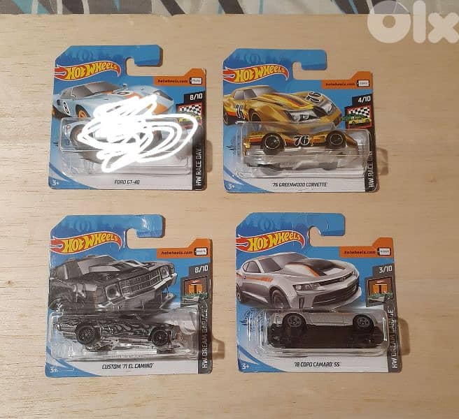 Hot Wheels (2020) diecast car model 1;64 5