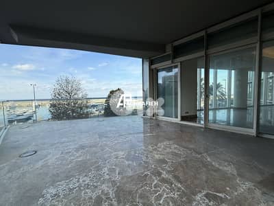Sea view Apartment For Sale in Downtown - شقة للبيع في وسط بيروت Sea view Apartment For Sale in Downtown - شقة للبيع في وسط بيروت