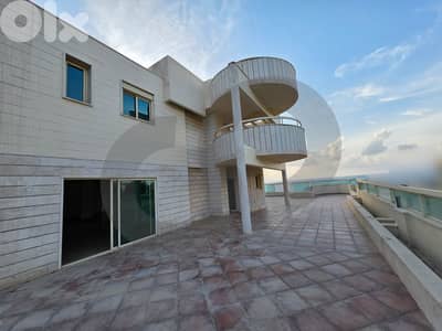 1,000 sqm Penthouse  Spacious Terraces in dawhet el hoss REF#HD121792