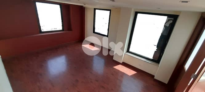 SPACIOUS OFFICE FOR RENT IN ACHRAFIEH PRIME | 320SQ | ACR-383 SPACIOUS OFFICE FOR RENT IN ACHRAFIEH PRIME | 320SQ | ACR-383