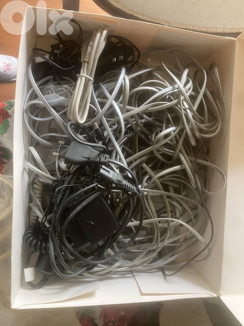 Cables 0