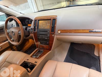 Cadillac STS 2005
