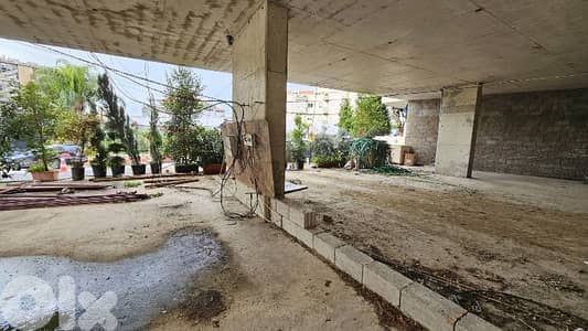 RWB560EA - Core and shell showroom for rent in Kfarhbab