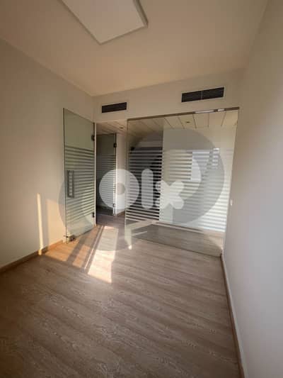 office, Great deal, prime area, metn, Etihad Street REF#DT131200