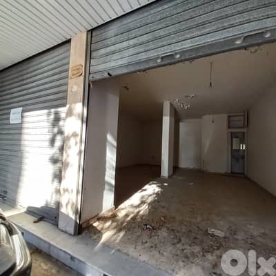 Warehouse with 2 facades in Antelias for sale
