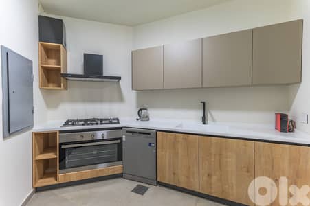 Furnished - 3 Bedrooms Apartment In Achrafieh