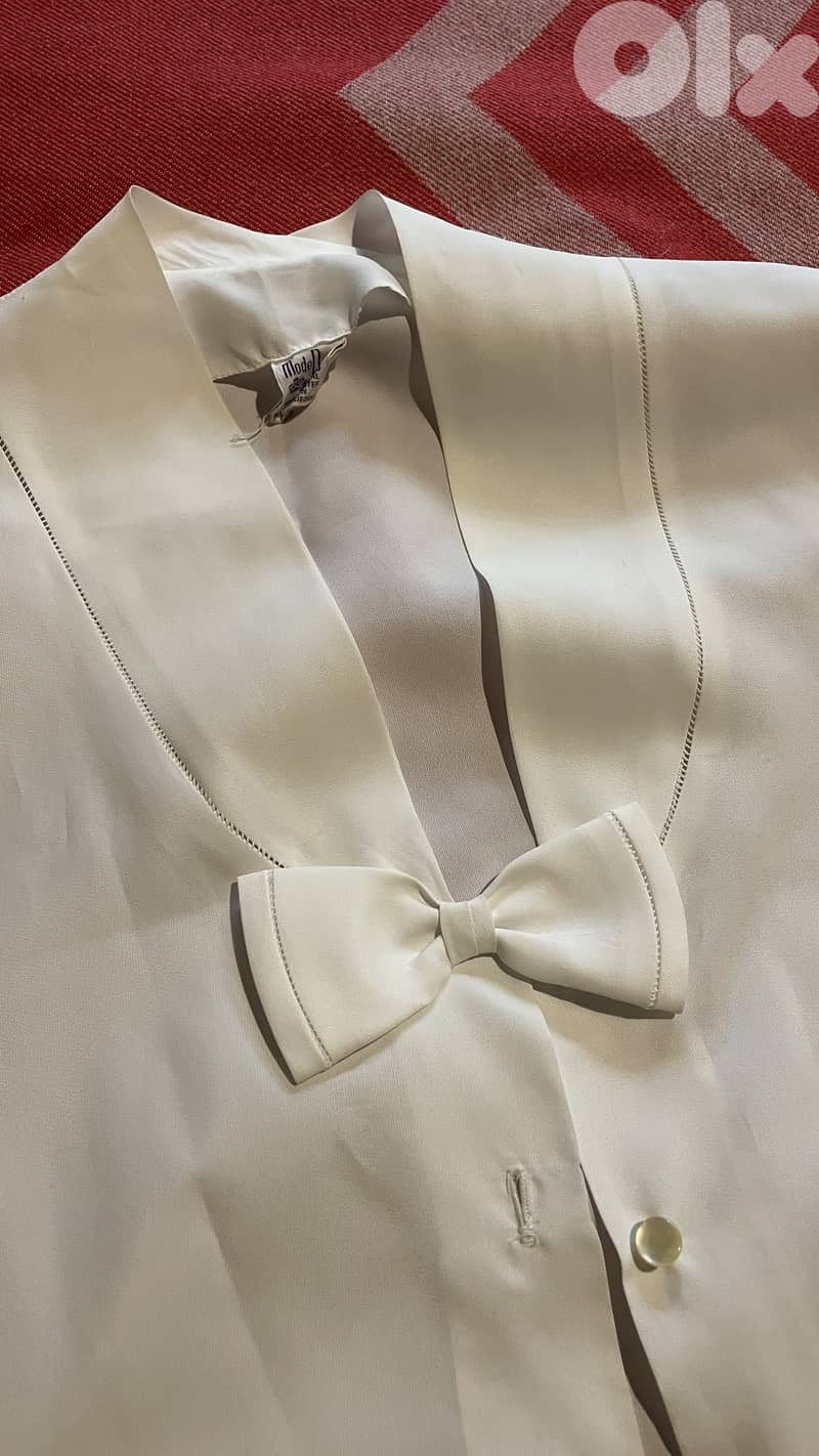 Vintage blouses 1