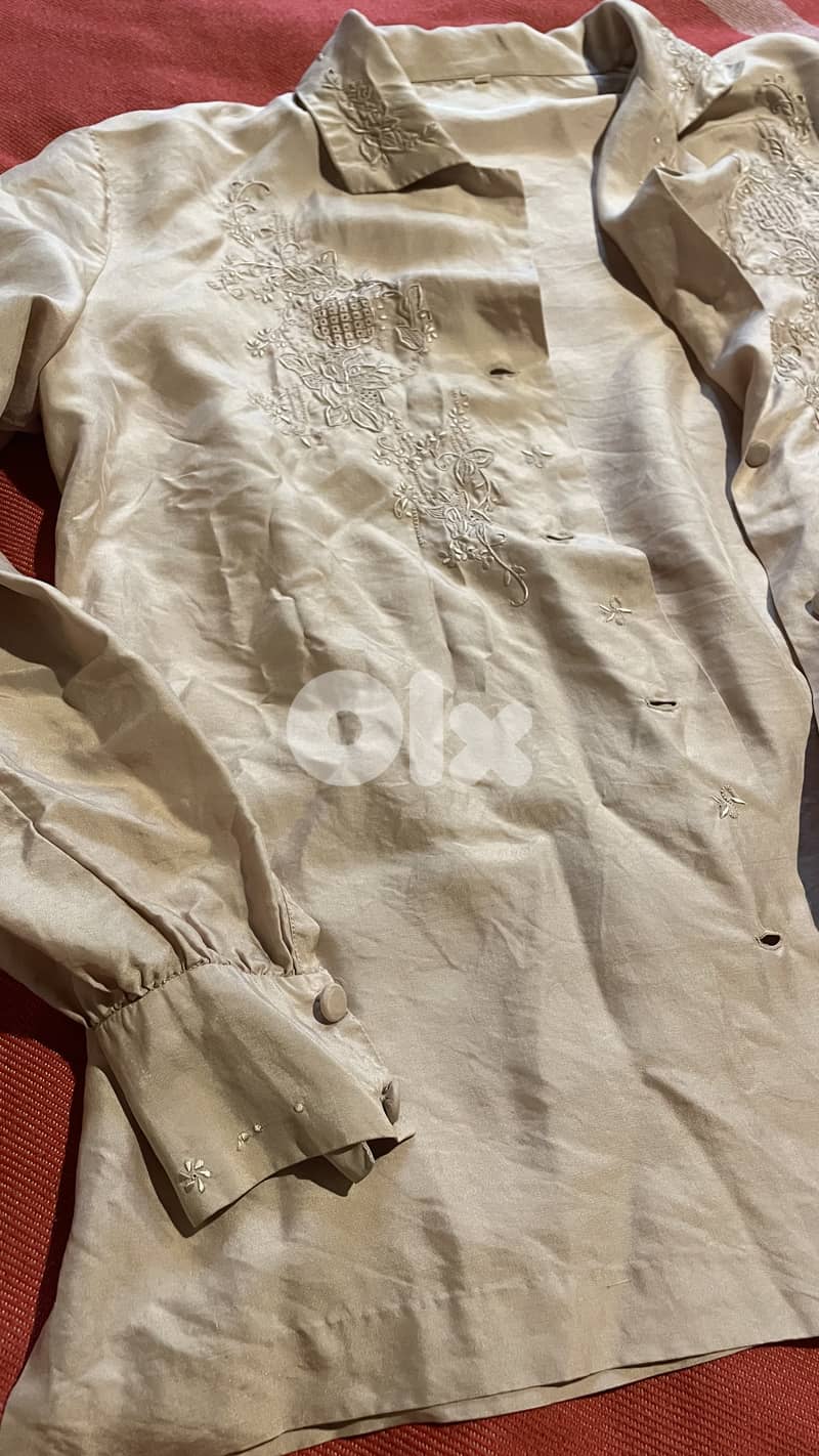 Vintage blouses 9