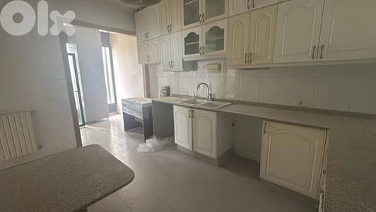Biyada/ Amazing apartment for rent -البياضة/شقة للإيجار مطلة على البحر Biyada/ Amazing apartment for rent -البياضة/شقة للإيجار مطلة على البحر
