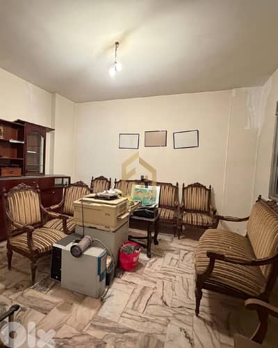 Apartment for sale in Ain El Remmaneh NY280  شقة للبيع في  عين الرمانة