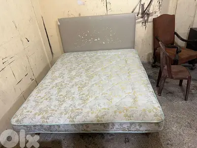 تخت مجوز مفرش امركاني مع فرشة Sleep Comfort