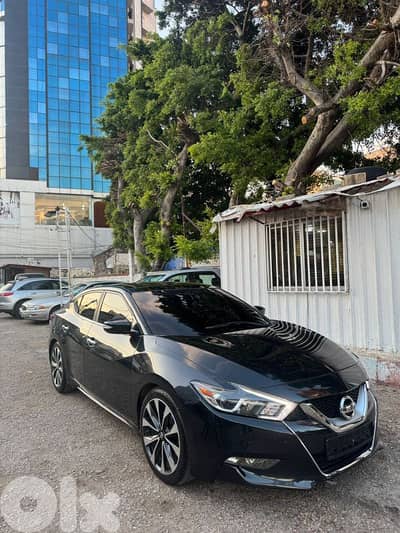 Nissan Maxima 2018