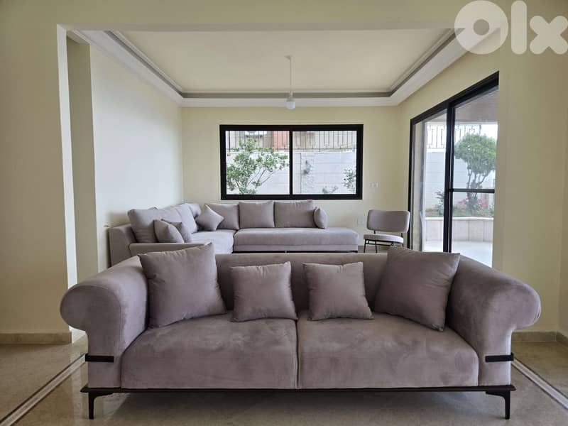 Luxury 3BR Aley apartment with Beirut view 0