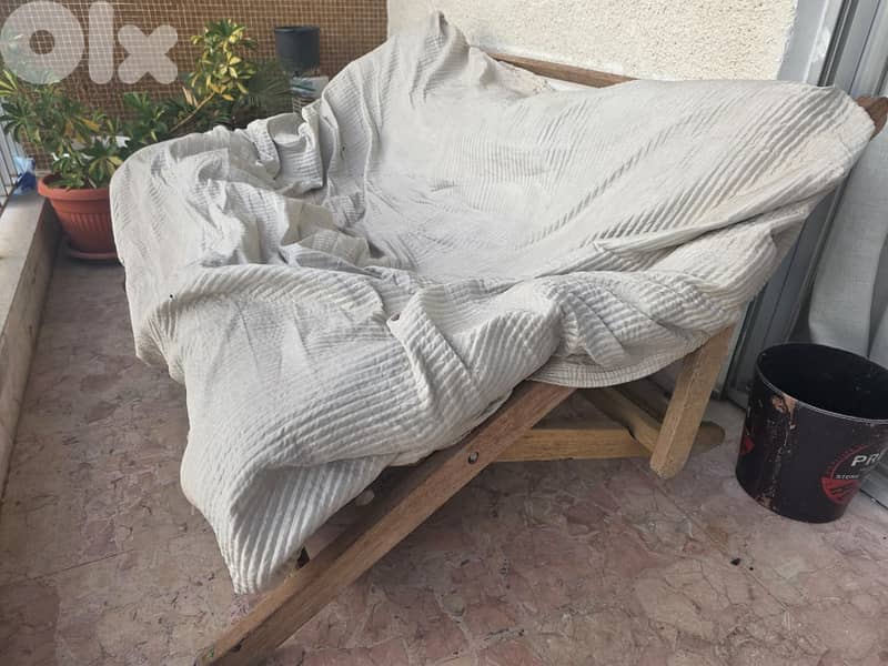 Wooden Balcony Lounge Chair / Daybed – Solid & Comfortable 4