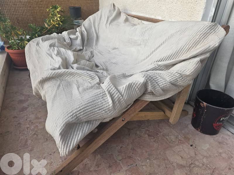 Wooden Balcony Lounge Chair / Daybed – Solid & Comfortable 8