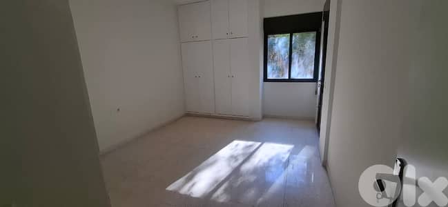 L20057 - Spacious Apartment For Rent in Qannabet Broumana