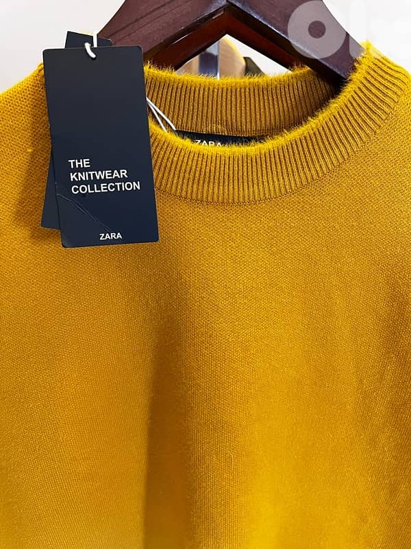 ZARA top + jogging pant  both new in tag for 12$ 4