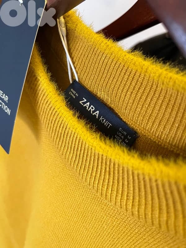 ZARA top + jogging pant  both new in tag for 12$ 5