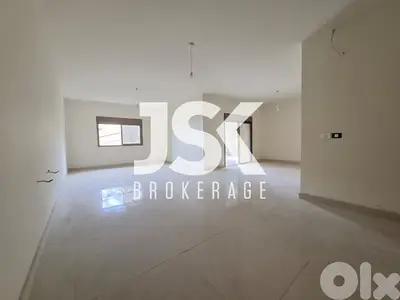 L20066 - Spacious Lovely 3-Bedroom Apartment For Rent in Ballouneh