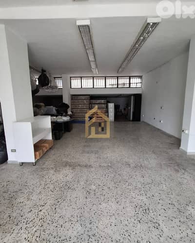 Showroom for sale in Dekwaneh DW30 معرض للبيع في  الدكوانة