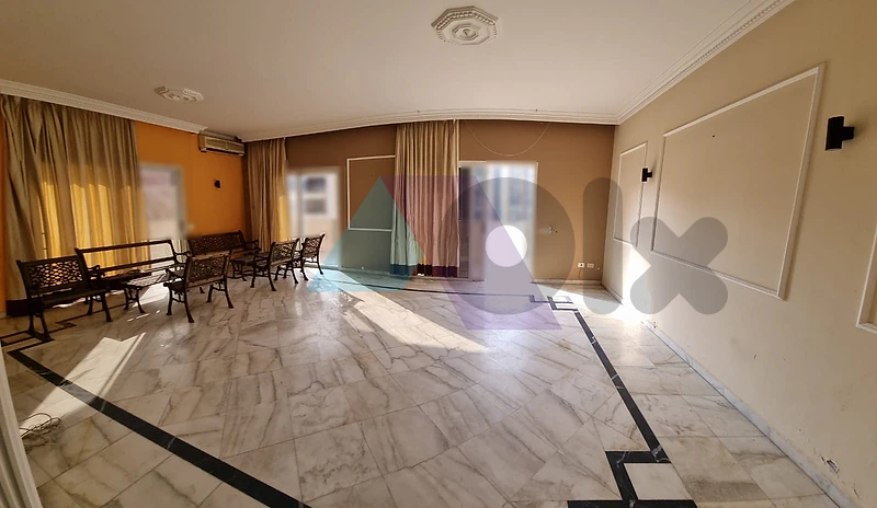 2 bedroom apartment+terrace 4sale in Rawche - شقة للبيع في الروشة