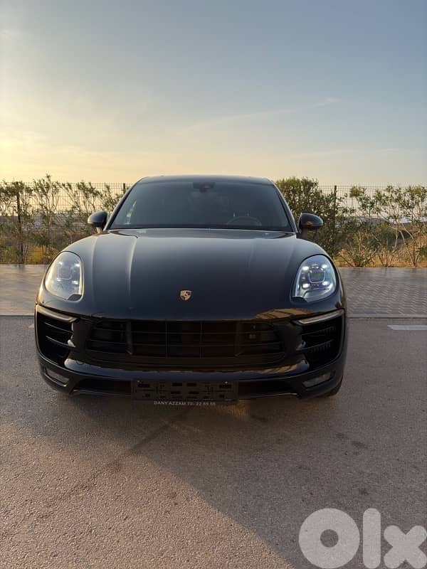 Porsche Macan GTS 2017 0
