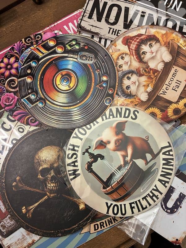 Tin Signs 1