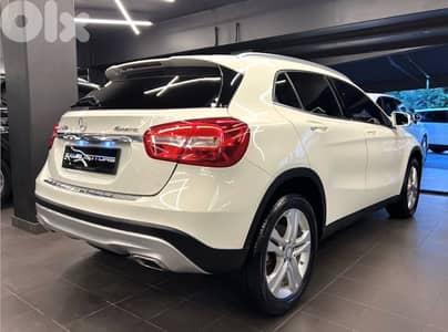 Mercedes GLA 250 4-MATIC 2017