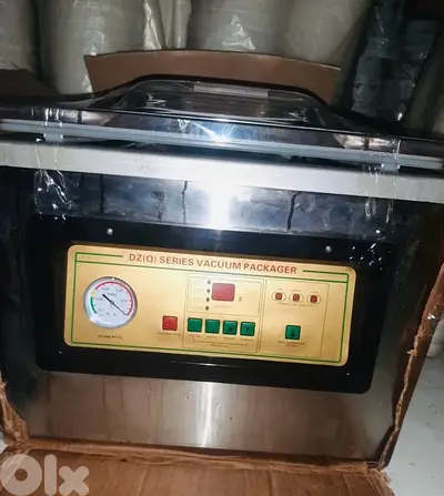 Vacuum machine