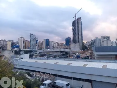 شقة للبيع في عين الرمانة Apartment for sale in Ain el Remmaneh