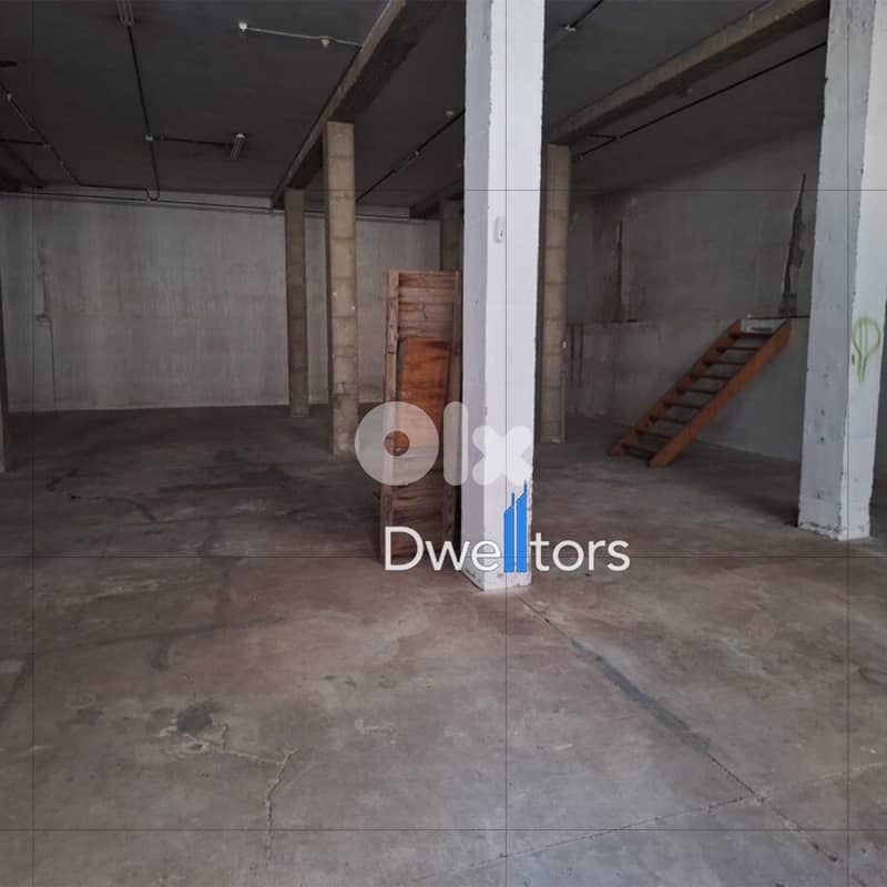 Warehouse for rent in Mansourieh - 300 MTS2 - 4.2 Mt Height 0