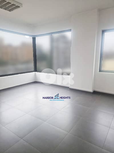 Office for rent in Dekwaneh مكتب للإيجار في الدكوانة