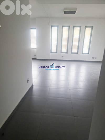 Office for rent in Dekwaneh مكتب للإيجار في الدكوانة