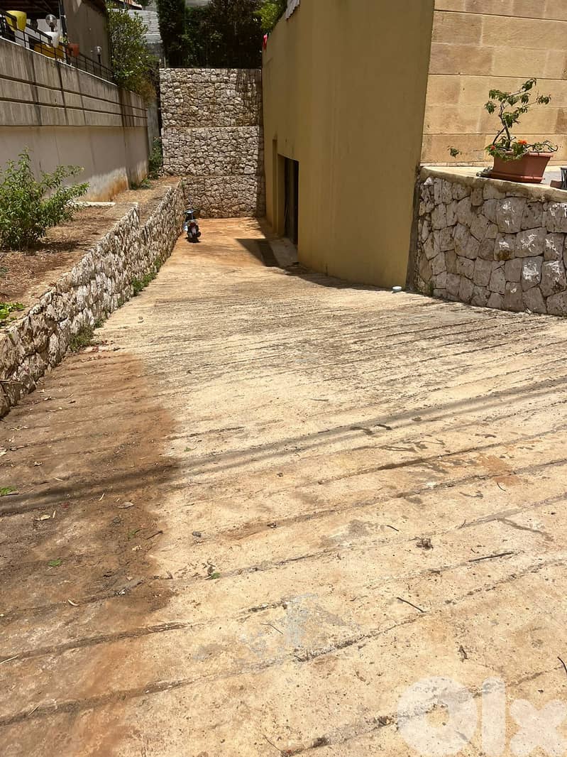RWK127IY - Warehouse for sale in Ballouneh 0