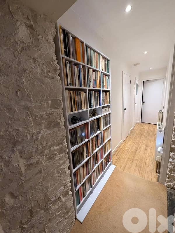bookcase white 3