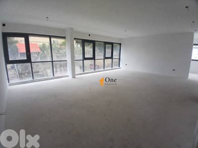 OFFICE FOR RENT IN MANSOURIEH