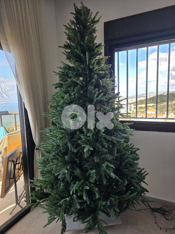 Christmas tree 210cm 0