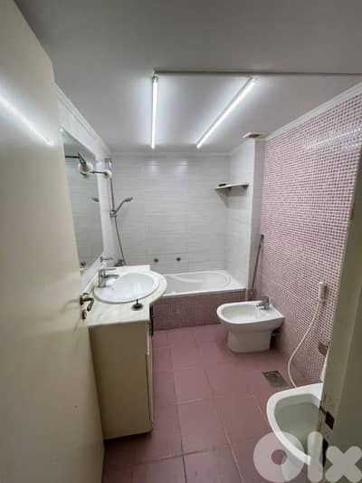 apartment For sale in zalka شقة للبيع في الزلقا