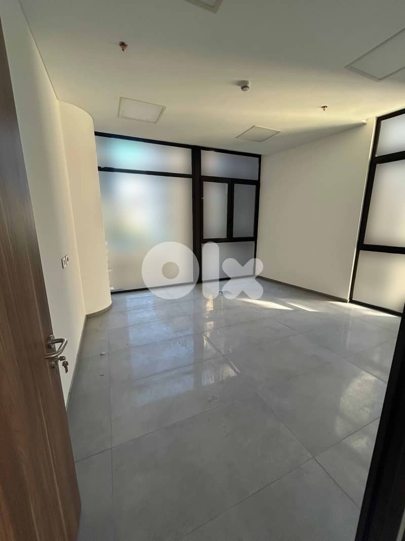 SPACIOUS OFFICE FOR RENT IN BADARO , بدارو (350SQ) , (BDR-128) 0