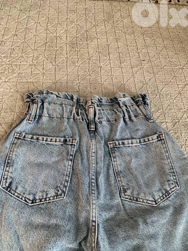 Wide Leg high waisted jeans 4