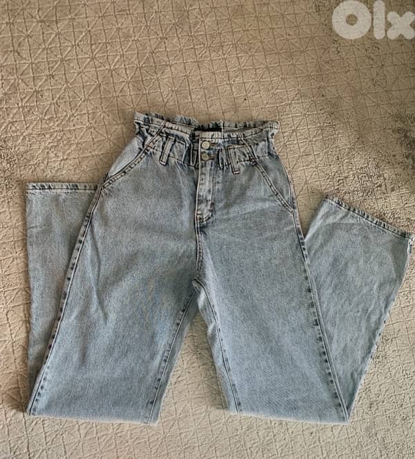 Wide Leg high waisted jeans 0
